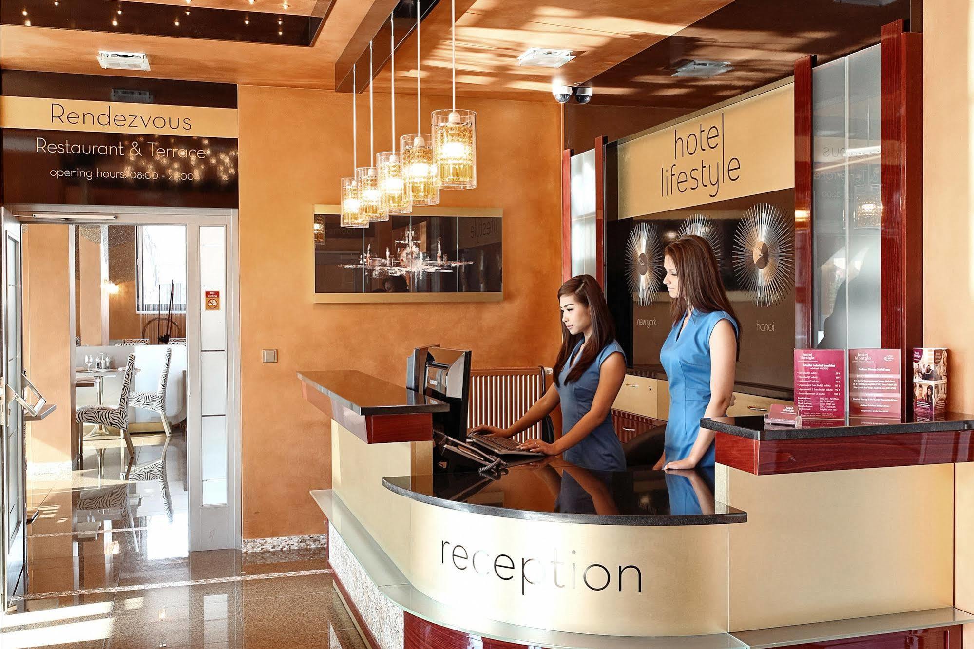 Lifestyle Otel Prag